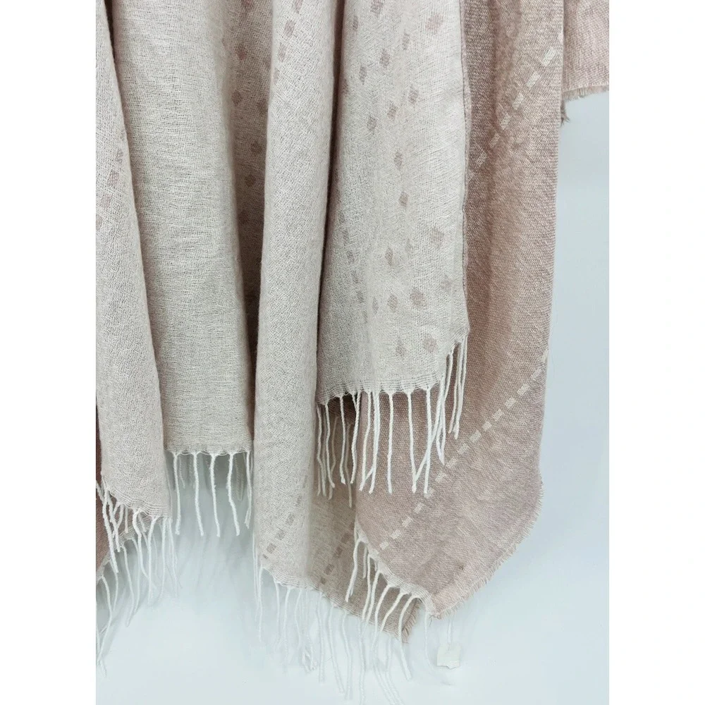 Gentle Fawn Hermosa Fringed Kimono Shawl Wrap Fringed NWT Size Medium / Large
